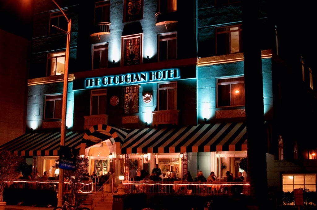 Los Angeles Art Deco Hotels Discover Los Angeles